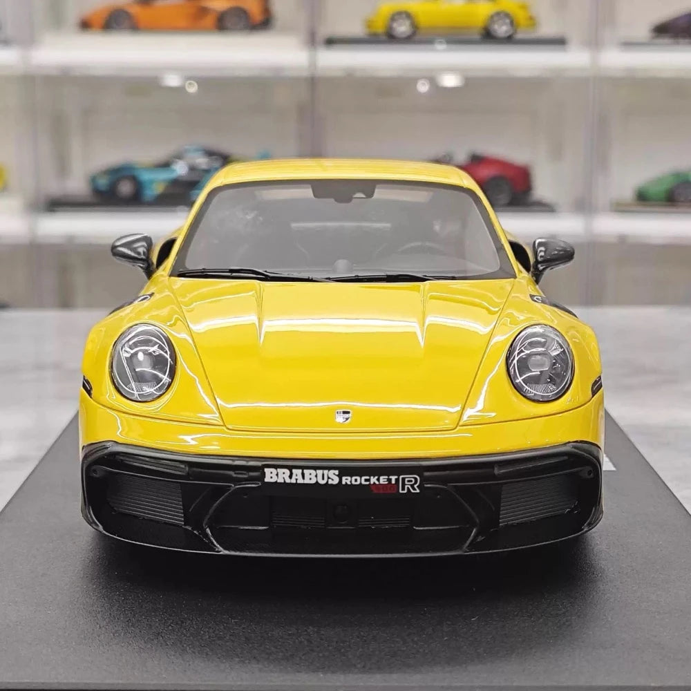 [GT Spirit] 1:18 Porsche 2023 911 Turbo S BRABUS Rocket 900 Yellow Model Car Resin