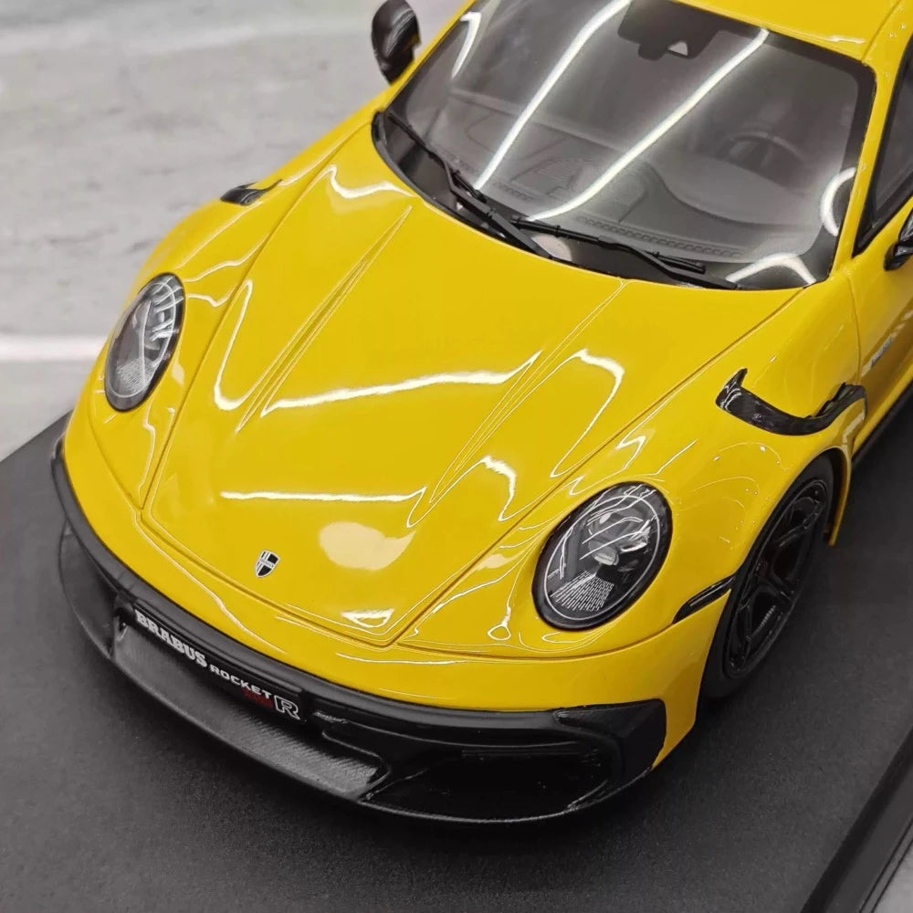 [GT Spirit] 1:18 Porsche 2023 911 Turbo S BRABUS Rocket 900 Yellow Model Car Resin