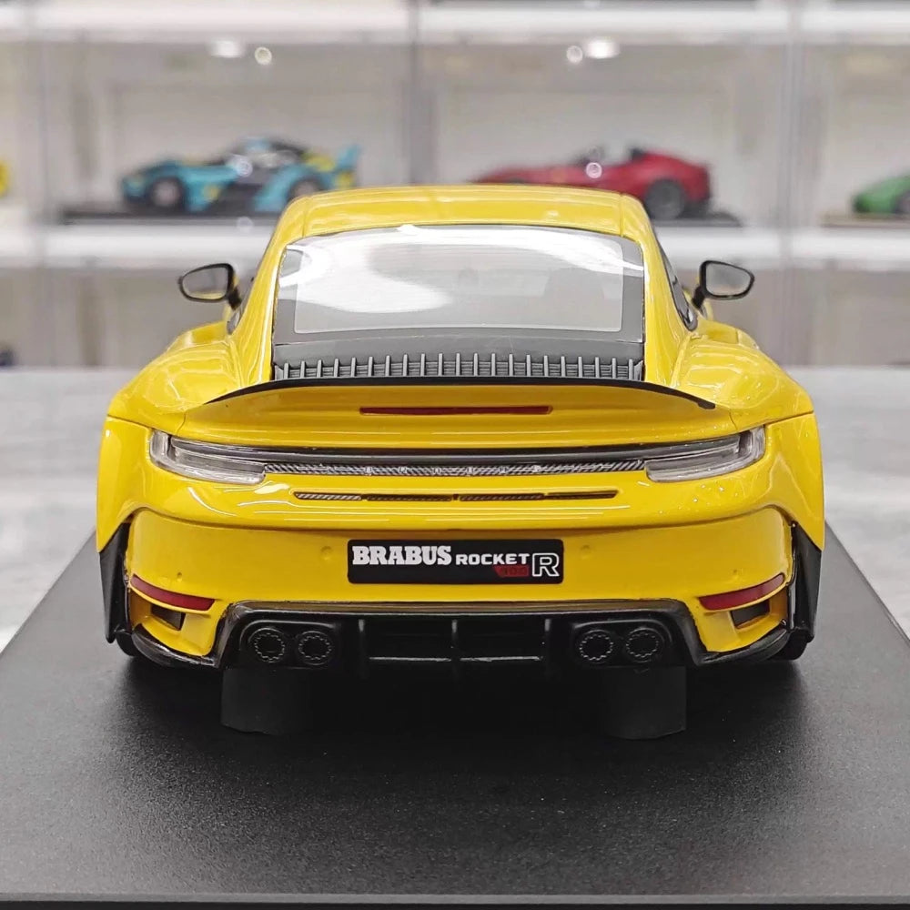 [GT Spirit] 1:18 Porsche 2023 911 Turbo S BRABUS Rocket 900 Yellow Model Car Resin