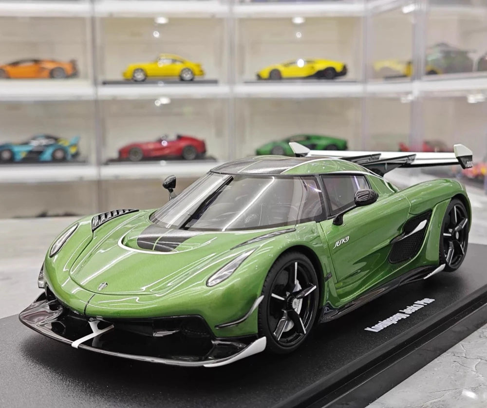 [GT Spirit] 1:18 Koenigsegg 2019 Jesko Attack Green Model Car Resin