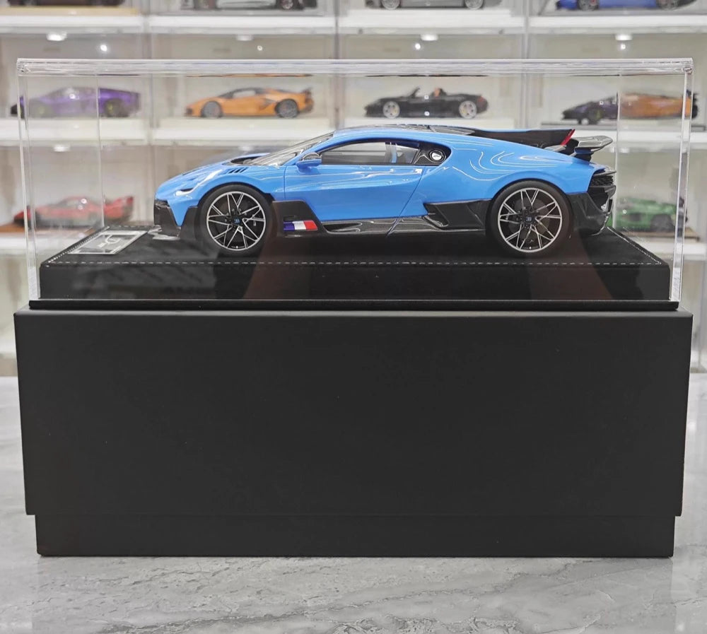 [Henson & Heaven] 1:18 Bugatti 2019 Divo Blue Model Car Resin