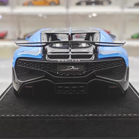 [Henson & Heaven] 1:18 Bugatti 2019 Divo Blue Model Car Resin