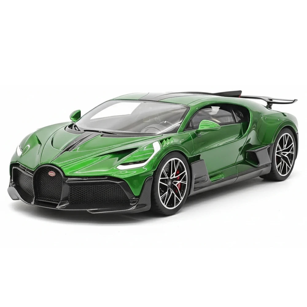 [Henson & Heaven] 1:18 Bugatti 2019 Divo Green Model Car Resin