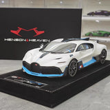 [Henson & Heaven] 1:18 Bugatti 2019 Divo valkoinen pienoismalli Hartsi