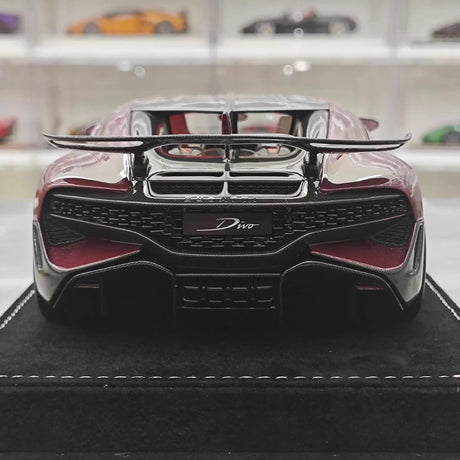 [Henson & Heaven] 1:18 Bugatti 2019 Divo Wine Model Car Resin