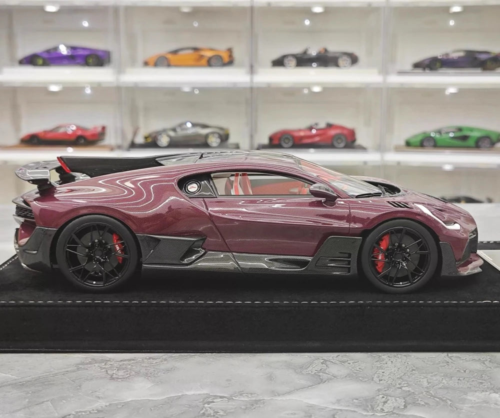 [Henson & Heaven] 1:18 Bugatti 2019 Divo Wine Model Car Resin