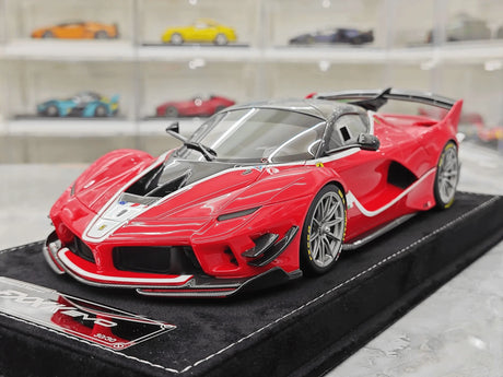 Henson & Heaven Ferrari 2017 FXX-K Evo Metallic Red Carbon Racing Livery 1:18 – Collectible Resin Model Resin