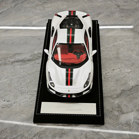 Henson & Heaven Ferrari 2018 488 Pista Gucci Edition 1:18 – Collectible Resin Model Resin