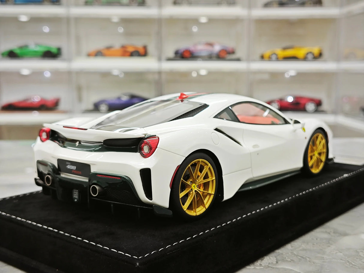Henson & Heaven Ferrari 2018 488 피스타 구찌 에디션 1:18 – 수집용 레진 모델 레진