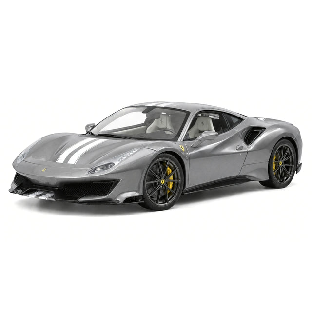 Henson & Heaven Ferrari 2018 488 Pista Metallic Grey 1:18 – Sammelobjekt-Resin-Modellharz
