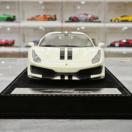 Henson & Heaven Ferrari 2018 488 Pista Off-White 1:18 – Collectible Resin Model Resin
