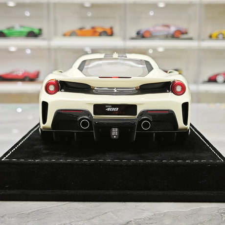 Henson & Heaven Ferrari 2018 488 Pista Off-White 1:18 – Collectible Resin Model Resin