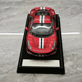 Henson & Heaven Ferrari 2018 488 Pista Rosso Vulcano 1:18 – Sammelobjekt-Resin-Modellharz