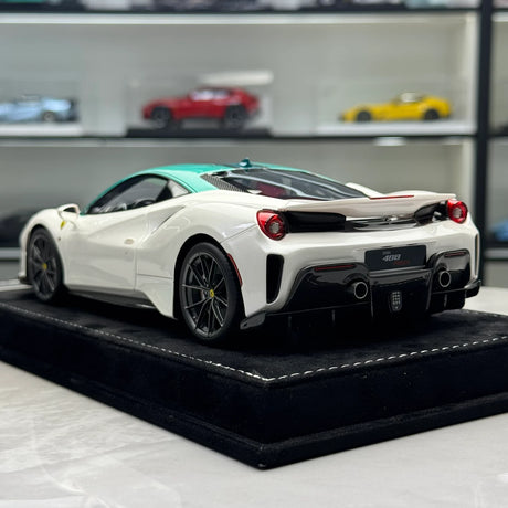 Henson & Heaven Ferrari 2018 488 Pista White Green 1:18 – Collectible Resin Model Resin
