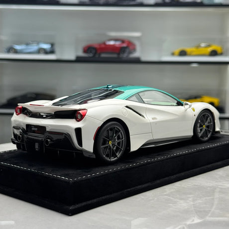 Henson & Heaven Ferrari 2018 488 Pista White Green 1:18 – Collectible Resin Model Resin