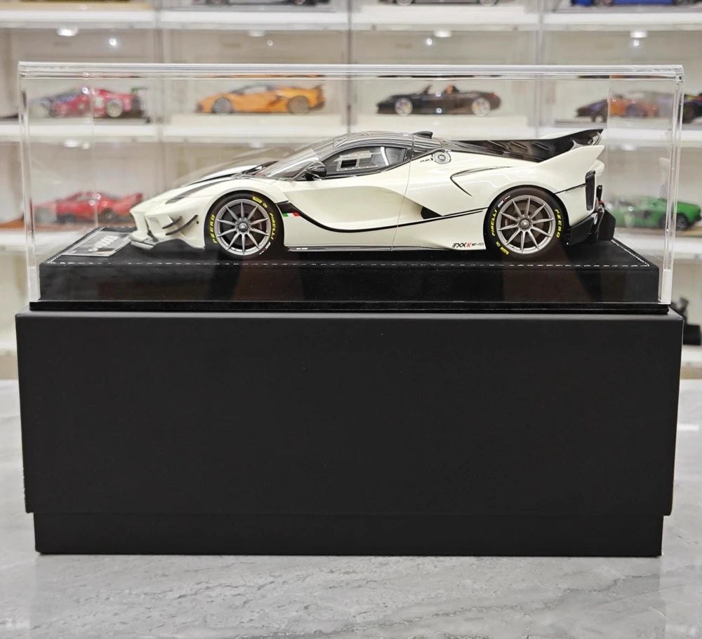 [Henson & Heaven] 1:18 Ferrari 2018 FXX-K EVO bianco modellino di auto resina