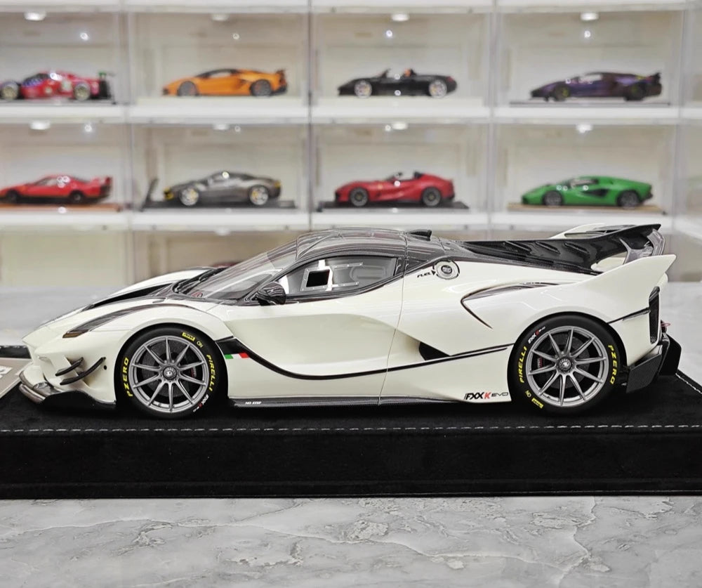 [Henson & Heaven] 1:18 Ferrari 2018 FXX-K EVO bianco modellino di auto resina
