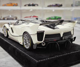 [Henson & Heaven] 1:18 Ferrari 2018 FXX-K EVO valkoinen pienoismalli Hartsi