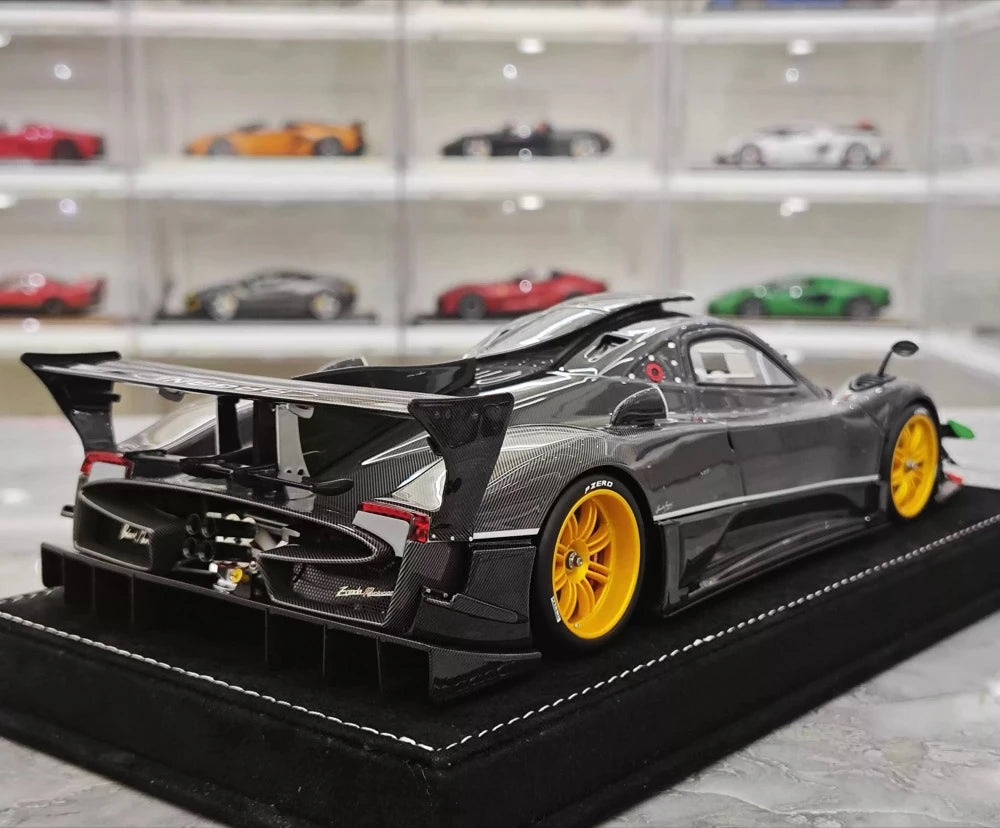 [Henson & Heaven] 1:18 Pagani 2010 Zonda R Evolution Black Model Car Resin