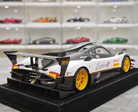 [Henson & Heaven] 1:18 Pagani 2010 Zonda R Evolution wit modelauto Hars
