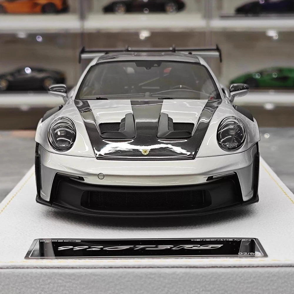 [Henson & Heaven] 1:18 Porsche 2023 992.1 GT3 RS Silver Model Car Resin