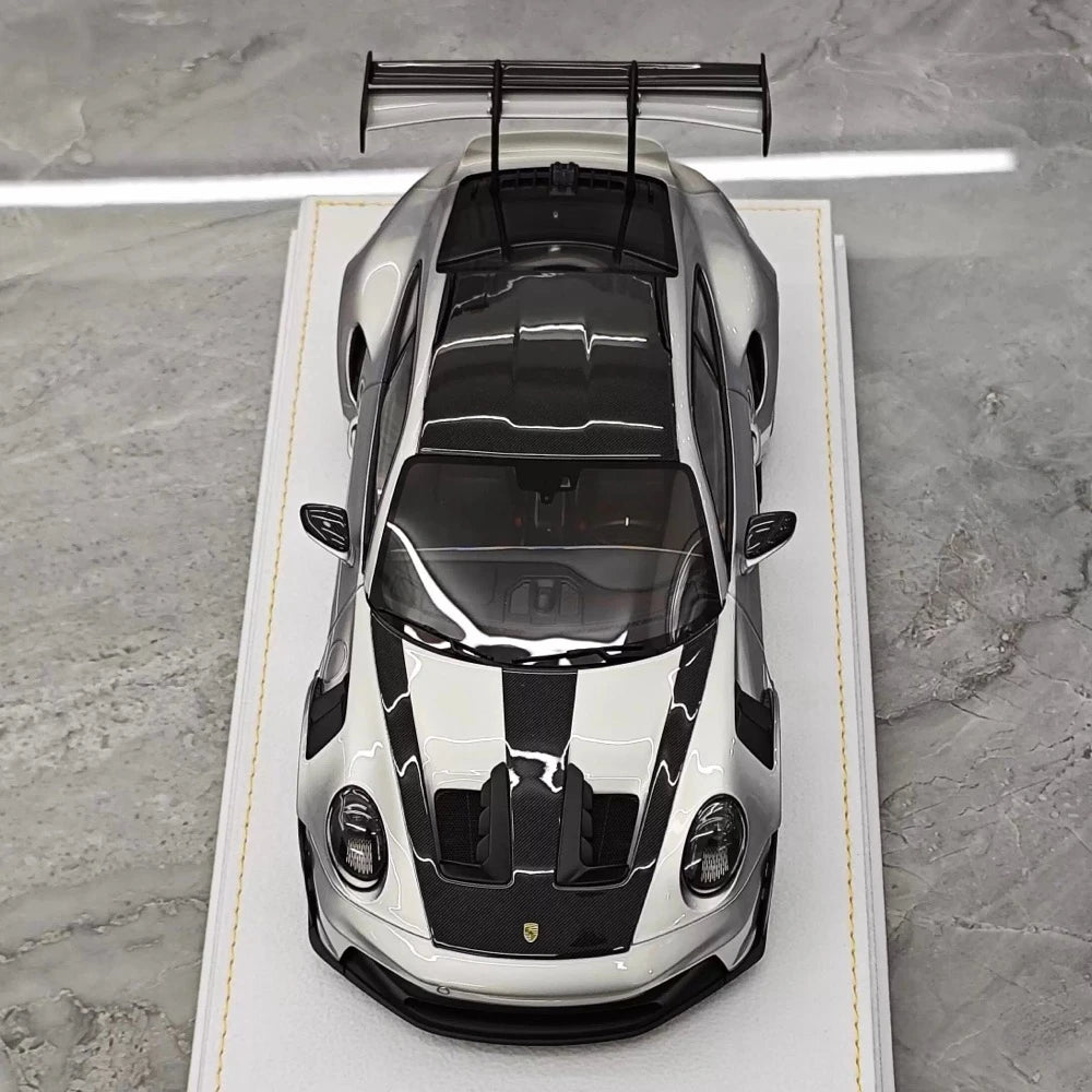 [Henson & Heaven] 1:18 Porsche 2023 992.1 GT3 RS Silver Model Car Resin