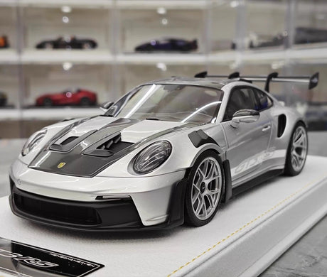 [Henson & Heaven] 1:18 Porsche 2023 992.1 GT3 RS Silver Model Car Resin