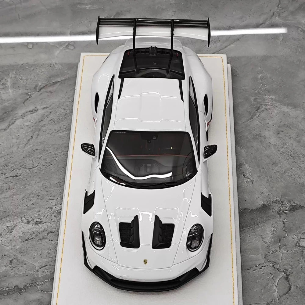 [Henson & Heaven] 1:18 Porsche 2023 992.1 GT3 RS White Model Car Resin