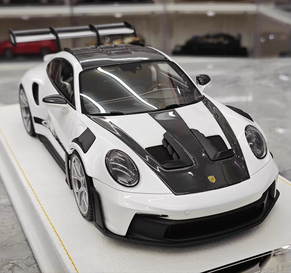 [Henson & Heaven] 1:18 Porsche 2023 992.1 GT3 RS White & Silver Hub Model Car Resin