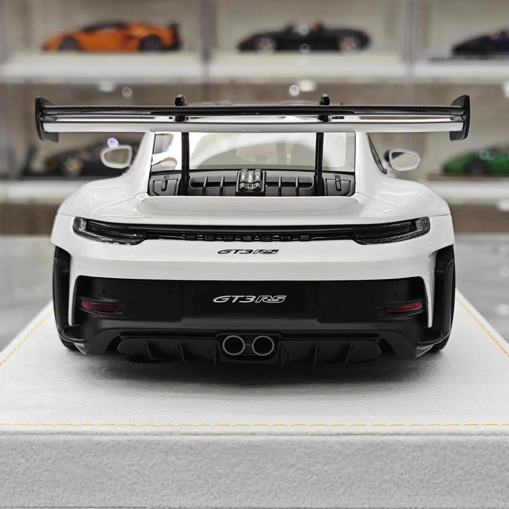 [Henson & Heaven] 1:18 Porsche 2023 992.1 GT3 RS White & Silver Hub Model Car Resin