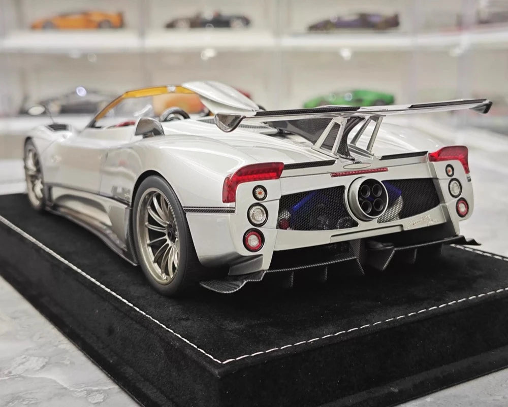 [Henson & Heaven] 1:18 Pagani 2016 Zonda 760 Roadster RS Model Car Resin