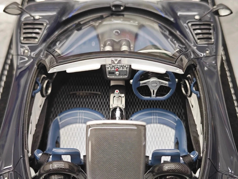 [Henson & Heaven] 1:18 Pagani 2016 Zonda 760 Roadster VR Model Car Resin