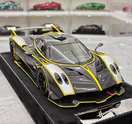 [Henson & Heaven] 1:18 Pagani 2020 Huayra R Black Carbon Model Car Resin
