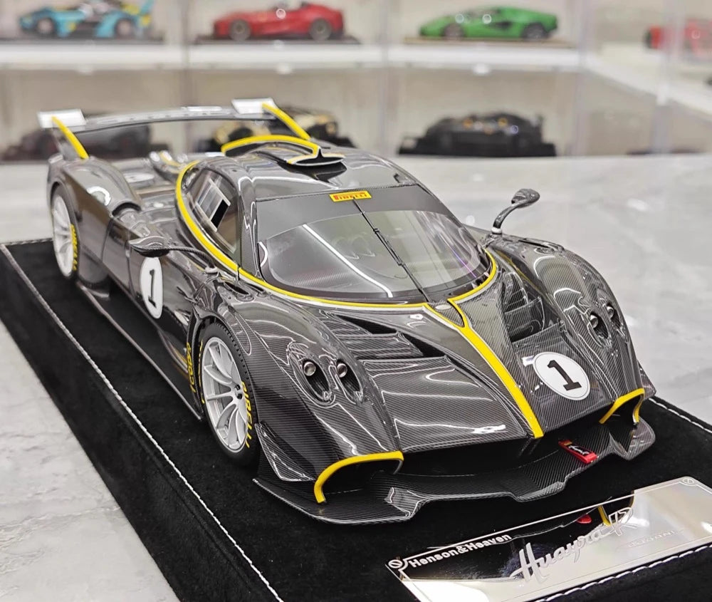 [Henson Heaven] 1:18 Pagani 2020 Huayra R ブラック カーボン Racing #1 Livery レジン / Closed Body