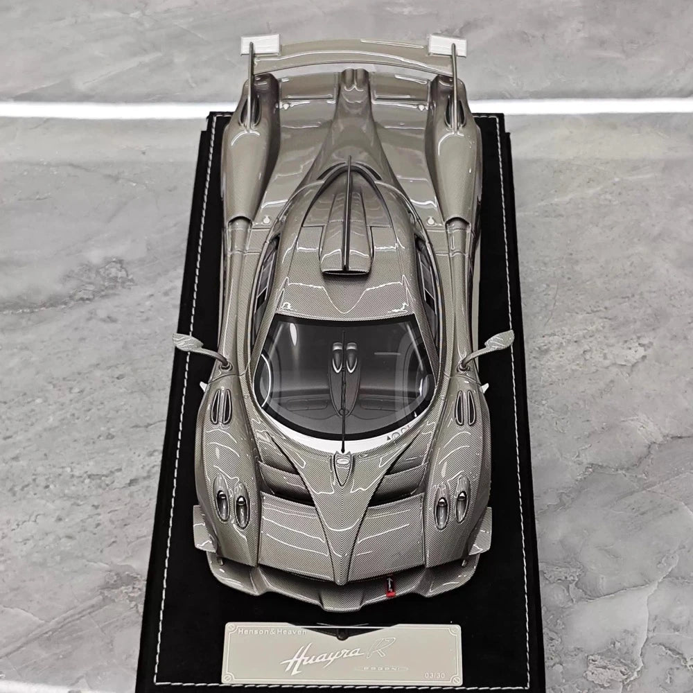 [Henson & Heaven] 1:18 Pagani 2020 Huayra R Silver Carbon Model Car Resin
