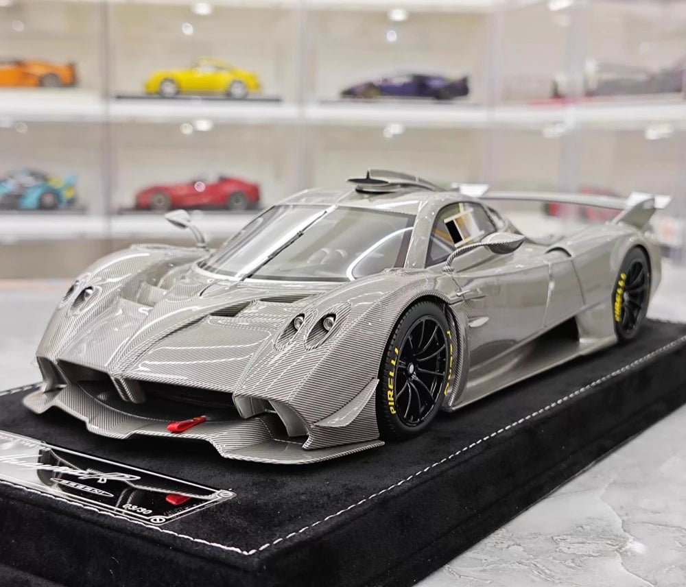 [Henson & Heaven] 1:18 Pagani 2020 Huayra R Silver Carbon Model Car Resin