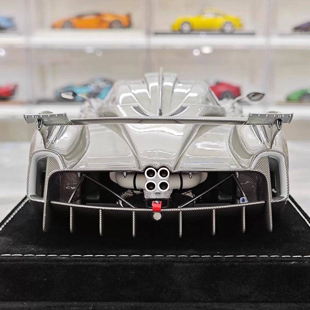 [Henson & Heaven] 1:18 Pagani 2020 Huayra R Silver Carbon Model Car Resin