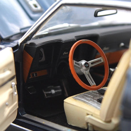 [Highway61] 1:18 Chevrolet 1969 Camaro SS 396 Black Model Car Die-Cast