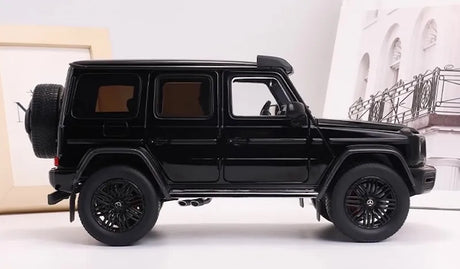 [iScale] 1:18 Mercedes-AMG 2022 G63 4×4 Black Model Car Die-Cast