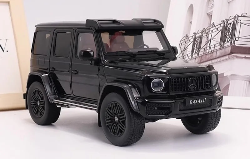[iScale] 1:18 Mercedes-AMG 2022 G63 4×4 Black Model Car Die-Cast
