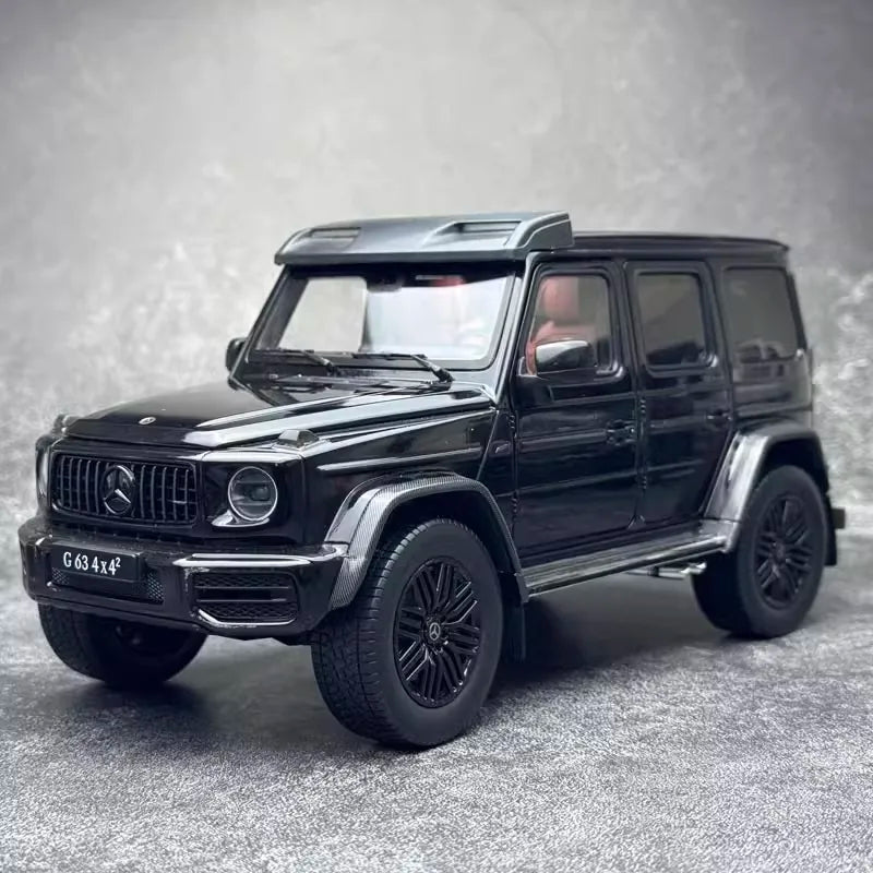 [iScale] 1:18 Mercedes-AMG 2022 G63 4×4 Black Model Car Die-Cast