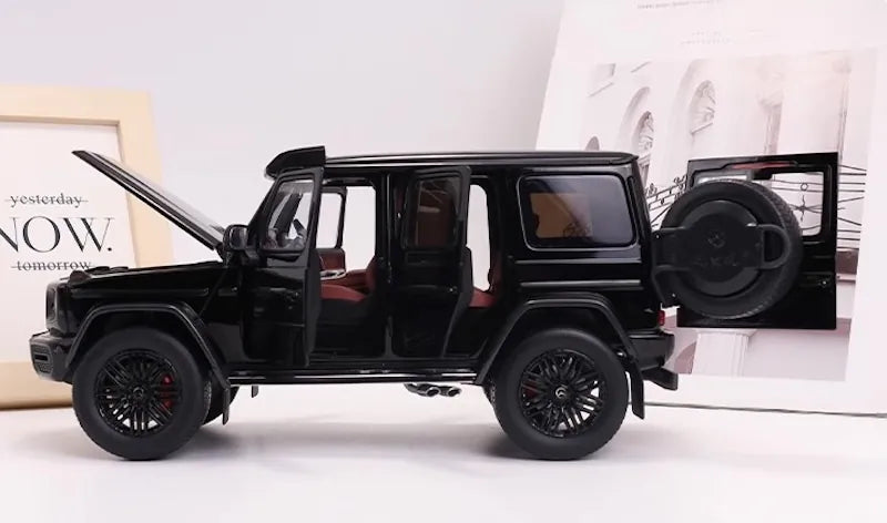 [iScale] 1:18 Mercedes-AMG 2022 G63 4×4 Black Model Car Die-Cast