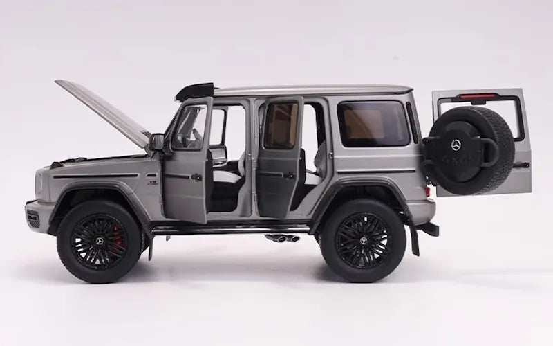 [iScale] 1:18 Mercedes-AMG 2022 G63 4×4 grigio modellino di auto Die-Cast