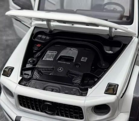 [iScale] 1:18 Mercedes-AMG 2022 G63 4×4 White Model Car Die-Cast