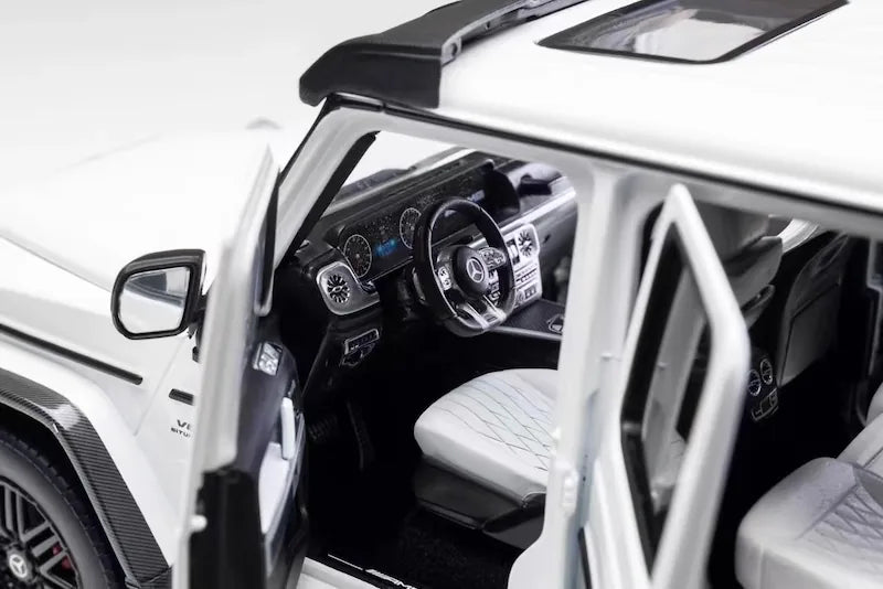[iScale] 1:18 Mercedes-AMG 2022 G63 4×4 White Model Car Die-Cast