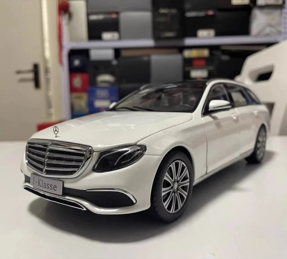 [iScale] 1:18 Mercedes-Benz 2016 E300 W213 T-Modell Witte Model Auto-die-gegoten