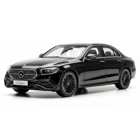 [iScale] 1:18 Mercedes-Benz 2023 E-Klasse W214 Black Model Car Die-Cast