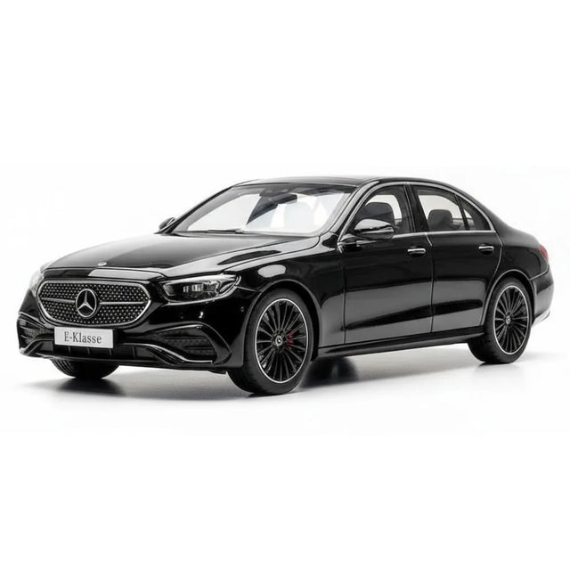 [iScale] 1:18 Mercedes-Benz 2023 E-Klasse W214 Black Model Car Die-Cast