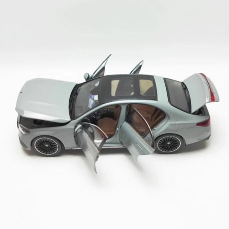 [iScale] 1:18 Mercedes-Benz 2023 E-Klasse W214 Gray Model Car Die-Cast