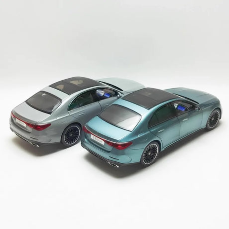 [iScale] 1:18 Mercedes-Benz 2023 E-Klasse W214 Gray Model Car Die-Cast
